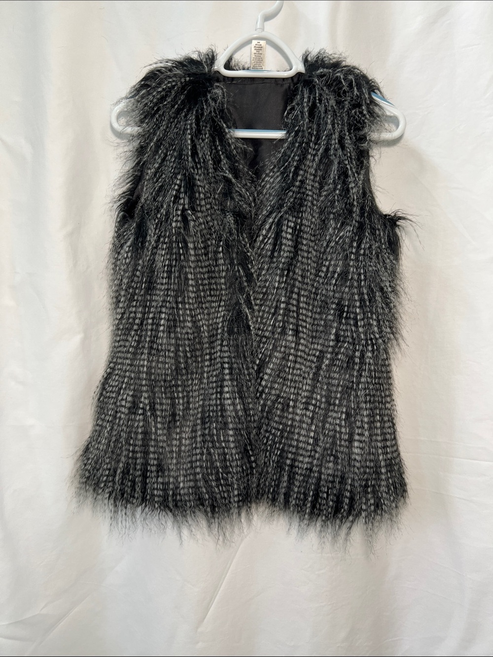 Belle Bird Black Faux Fur Textured Vest Size Small